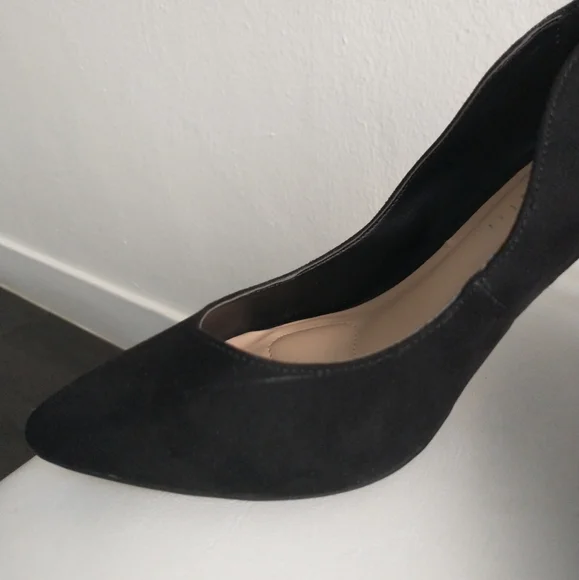 Black Suede Curved Heels_Kelly & Katie - Picture 8 of 10